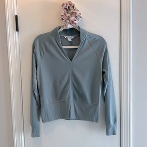 Athleta pullover